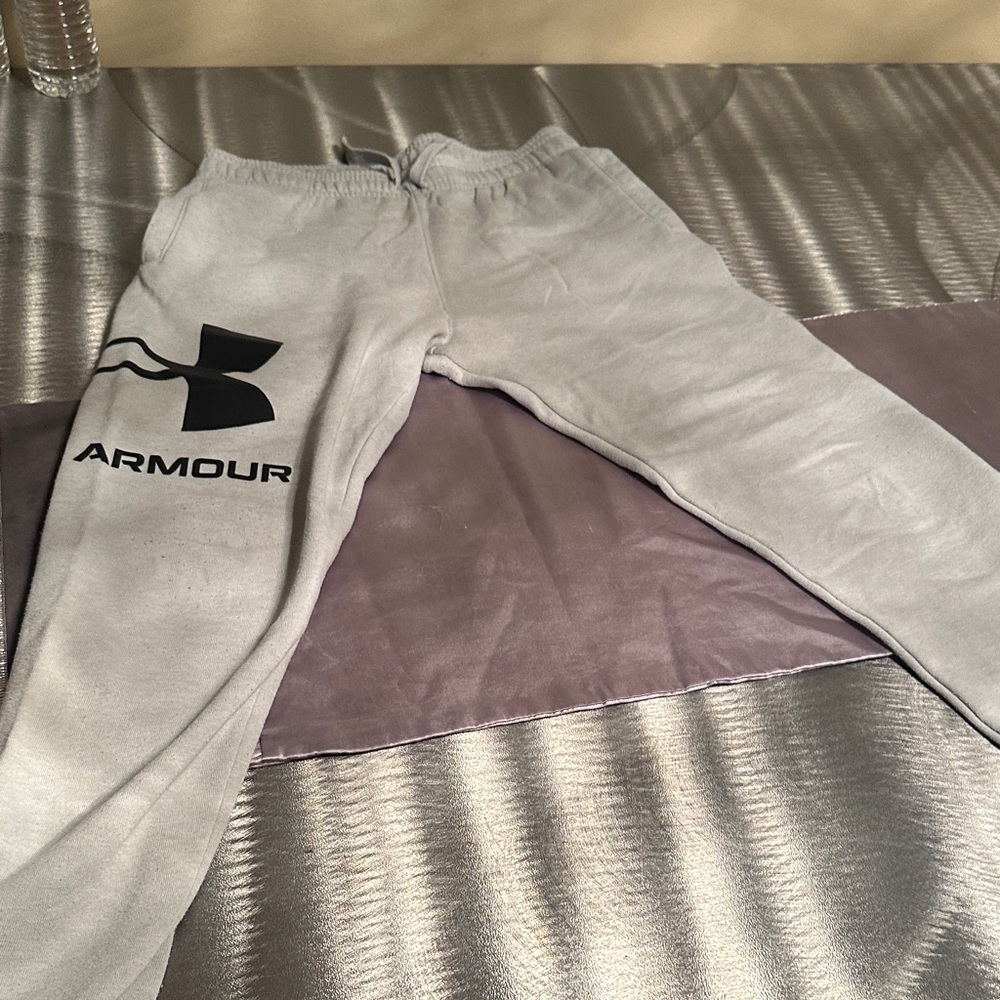 Under Armour Light Gray Joggers with Black Logo - Kids